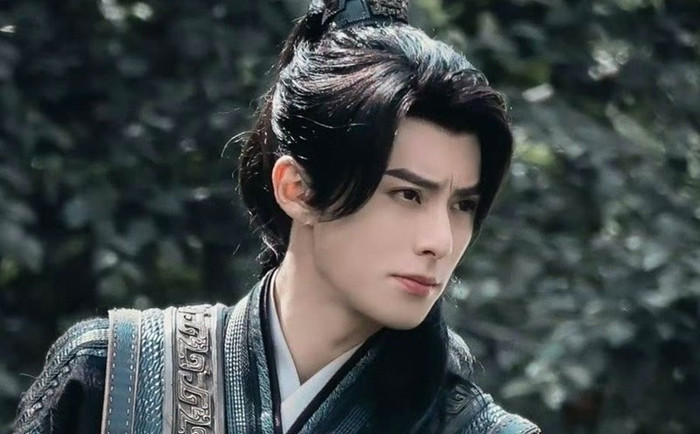 Tạo hình nhân vật Dương Lăng đẹp trai xuất thần.