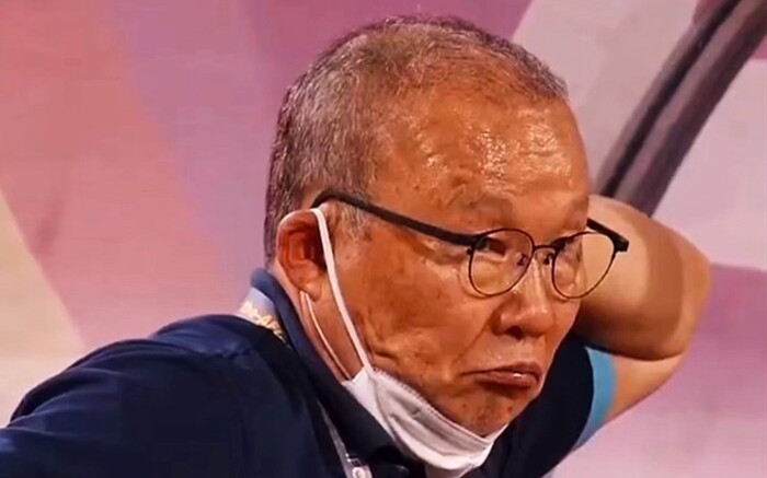 HLV Park Hang Seo chia buồn về 'thảm hoạ' máy bay Jeju Air Ảnh 2