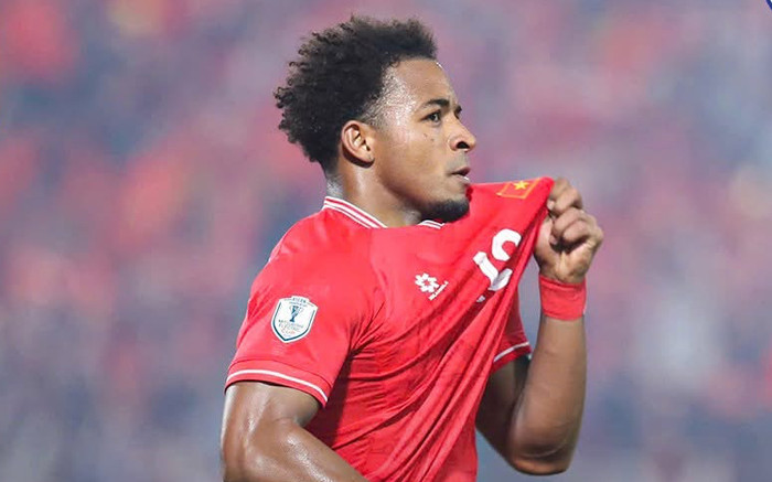 Nguyễn Xuân Son xuất sắc đưa tuyển Việt Nam vào chung kết Ảnh 2