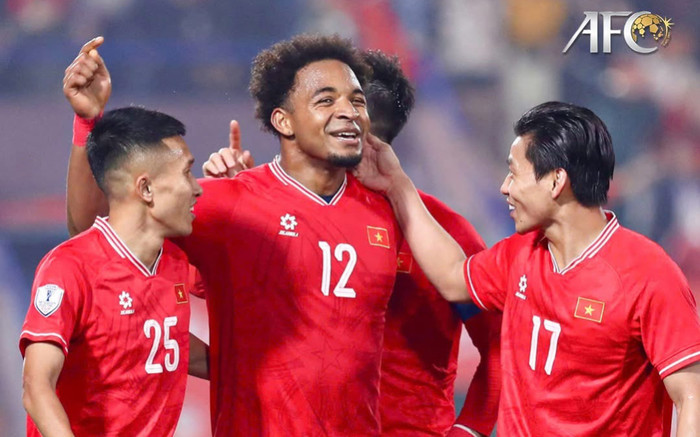 Ngả mũ trước tài năng của Nguyễn Xuân Son Ảnh 2