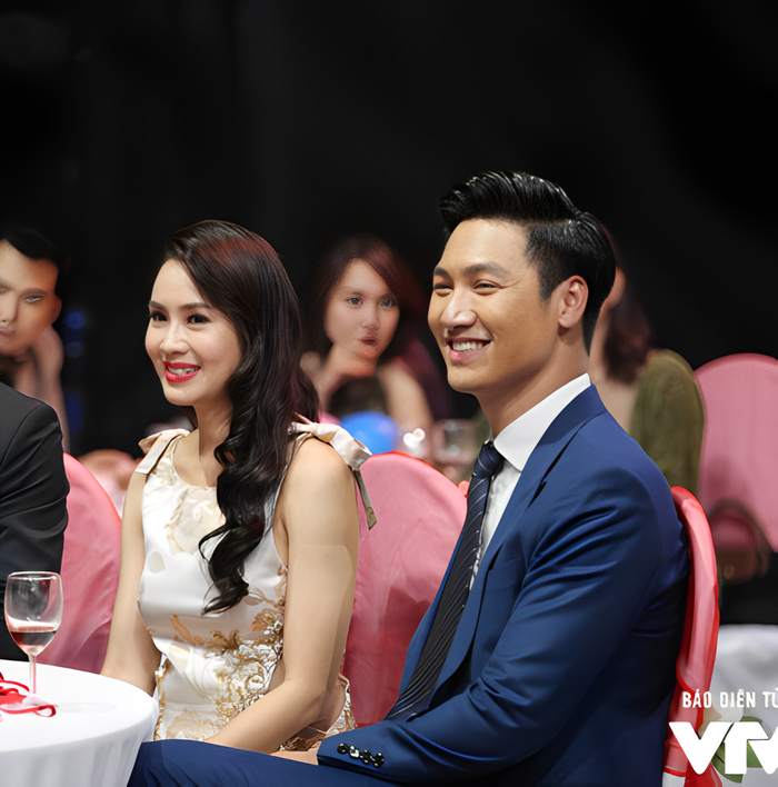 Hồng Diễm và Mạnh Trường từng là một cặp đôi màn ảnh ăn ý. 