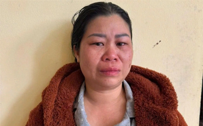 Tạm giam đối tượng ép vợ chồng thoát y để đòi nợ Ảnh 2