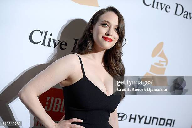 Kat Dennings - sao phim 'Sex and the City' khoe nhan sắc nóng bỏng.