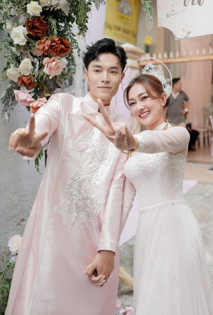 Do chưa đăng ký kết hôn nên mọi thủ tục được giải quyết đơn giản và êm đẹp. Ảnh: FBNV