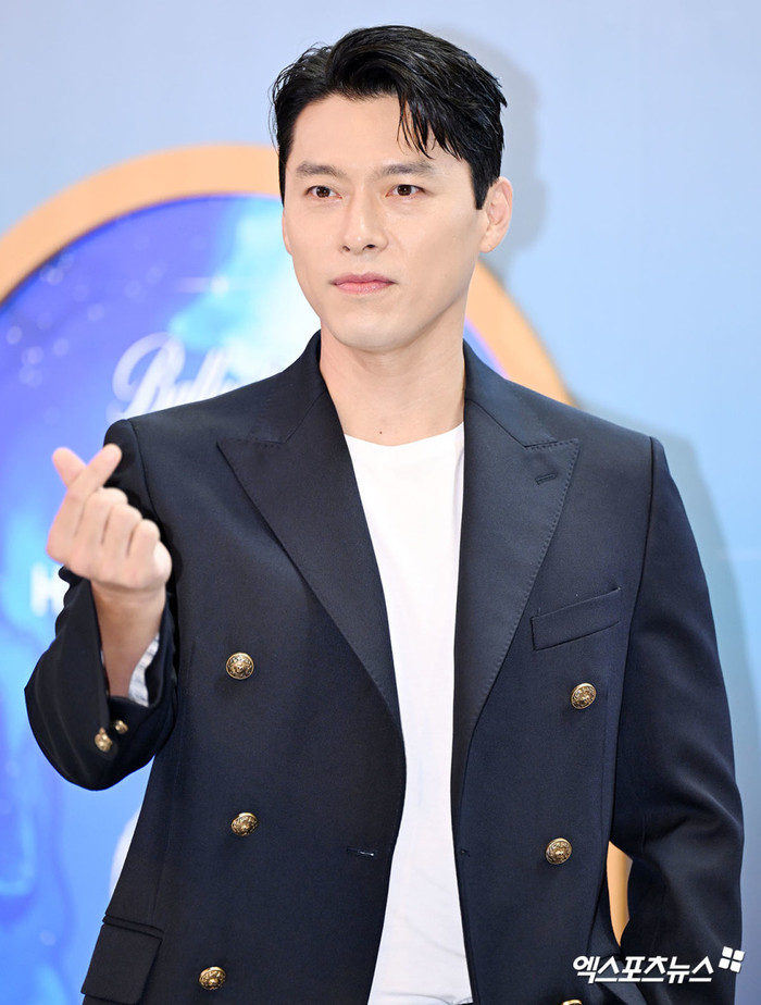 Hyun Bin báo tin vui trở lại show truyền hình sau 13 năm.