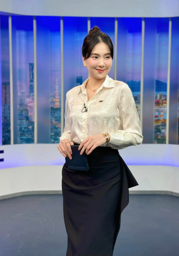 Hình ảnh MC Mai Ngọc làm việc ở Đài Truyền hình Việt Nam. Ảnh: FBNV
