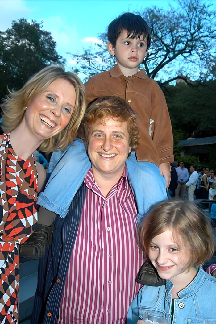 Gia đình hạnh phúc của Cynthia Nixon.
