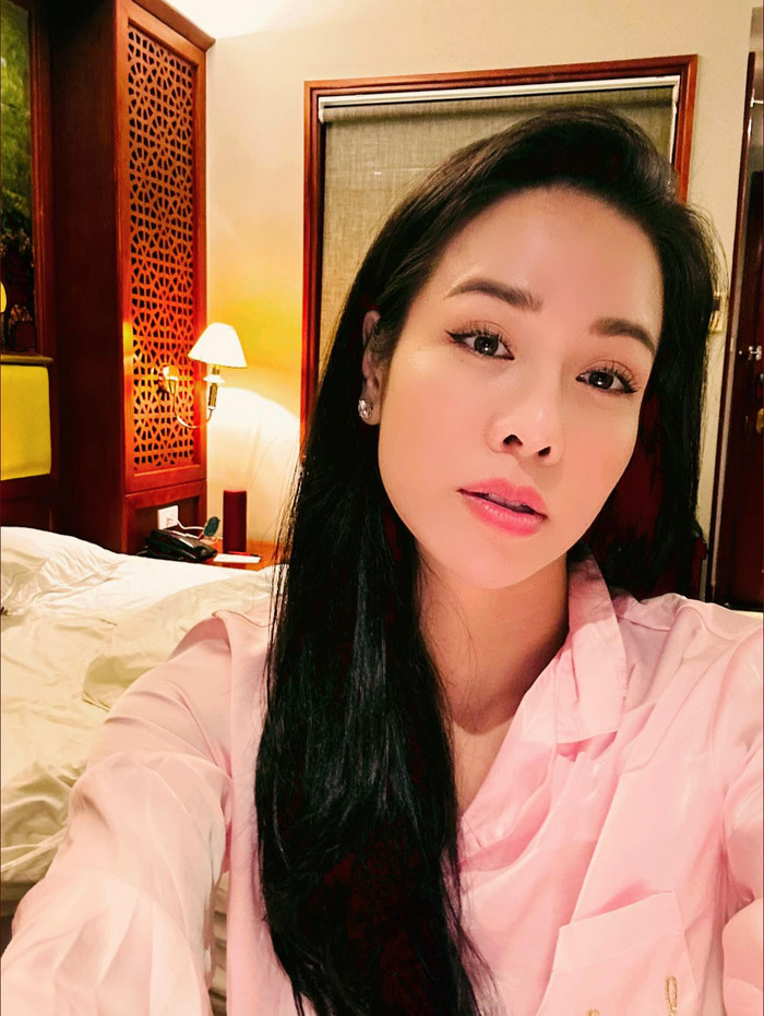 Nhật Kim Anh ngày một thăng hạng nhan sắc.