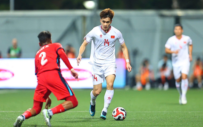 Đẳng cấp của Hoàng Đức khiến cựu cầu thủ Singapore bái phục Ảnh 2