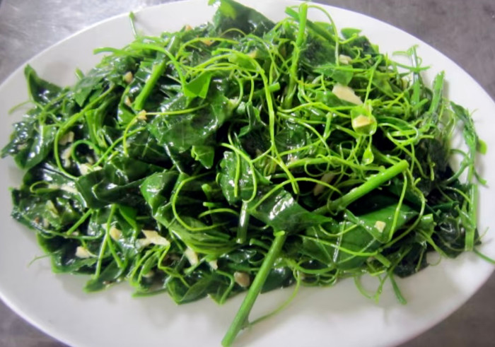 Rau bò khai, món rau rừng dân dã hút khách sành ăn.