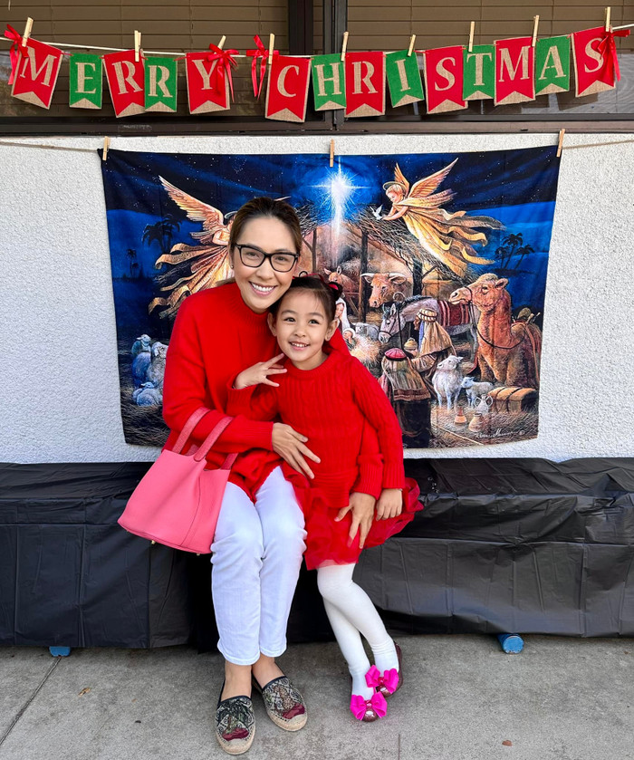  Bình Phương chịu nhiều áp lực kinh tế sau khi Đức Tiến đột ngột qua đời. (Ảnh FBNV)