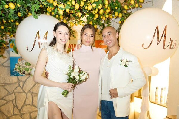 Nam ca sĩ thông báo chia tay vợ người mẫu sau 1 tháng đám cưới, dân tình 'ngơ ngác ngỡ ngàng' Ảnh 1