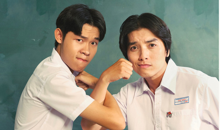 Quý 'ròm' phiên bản điện ảnh và truyền hình (phải) trong Kính Vạn Hoa: Bắt Đền Con Ma.