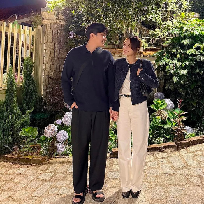 Những khoảnh khắc hạnh phúc của cặp đôi khiến nhiều khán giả ngưỡng mộ. (Ảnh FBNV)