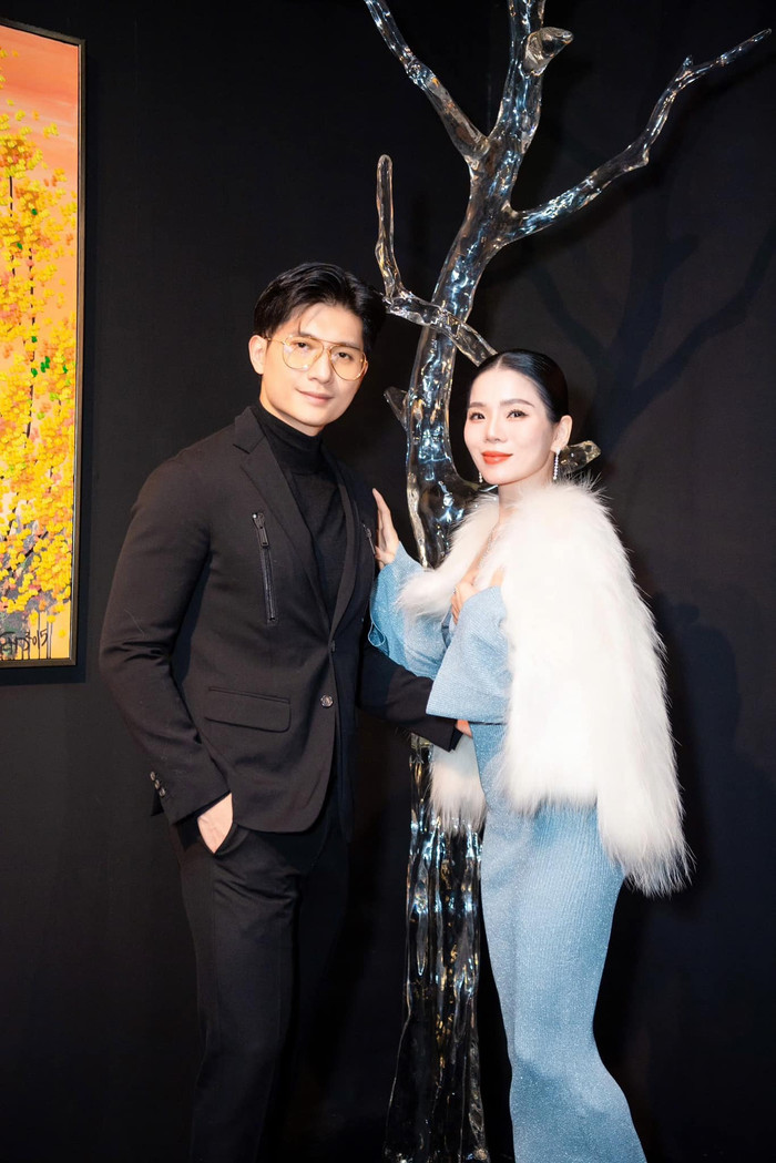 Nhiều người hi vọng cặp đôi sẽ sớm báo tin vui trong năm 2025. (Ảnh: FBNV)