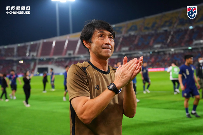  HLV Masatada Ishii đối diện với bài toán khó khăn về lực lượng lẫn thể lực cho tuyển Thái Lan. Ảnh: FAT