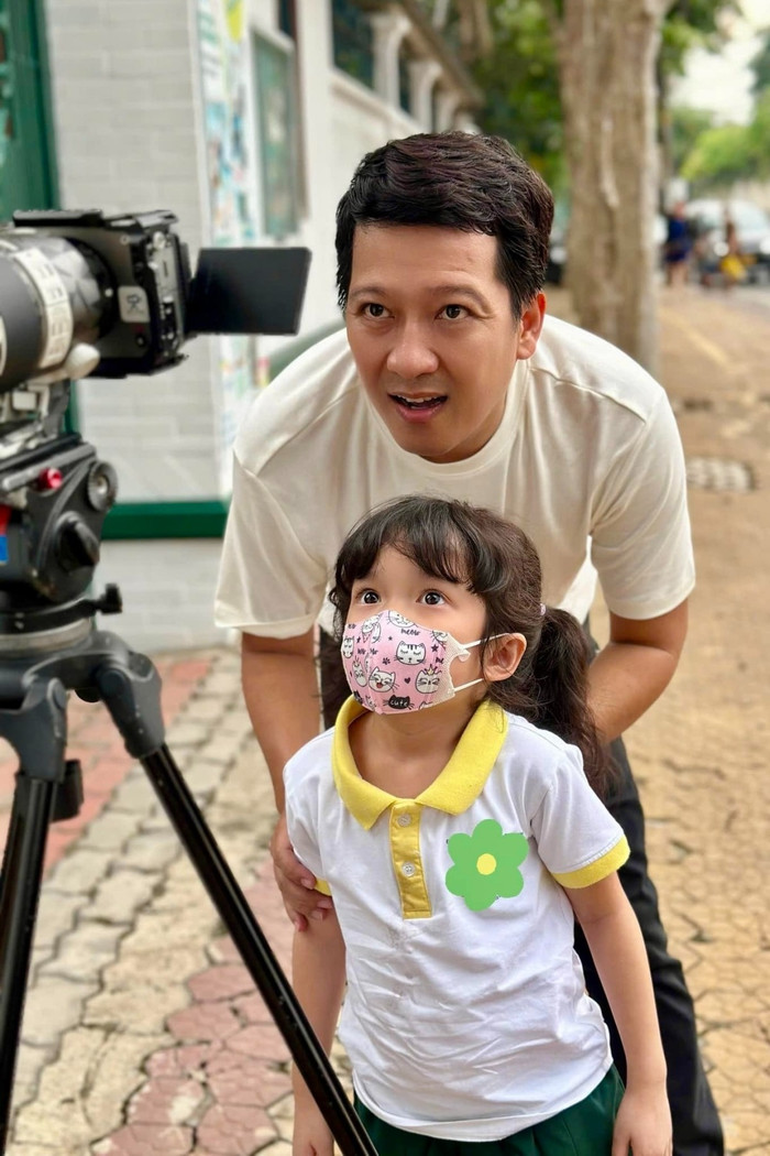 Nhã Phương đăng ảnh chăm con ốm, dân mạng góp ý ngay một điều Ảnh 2