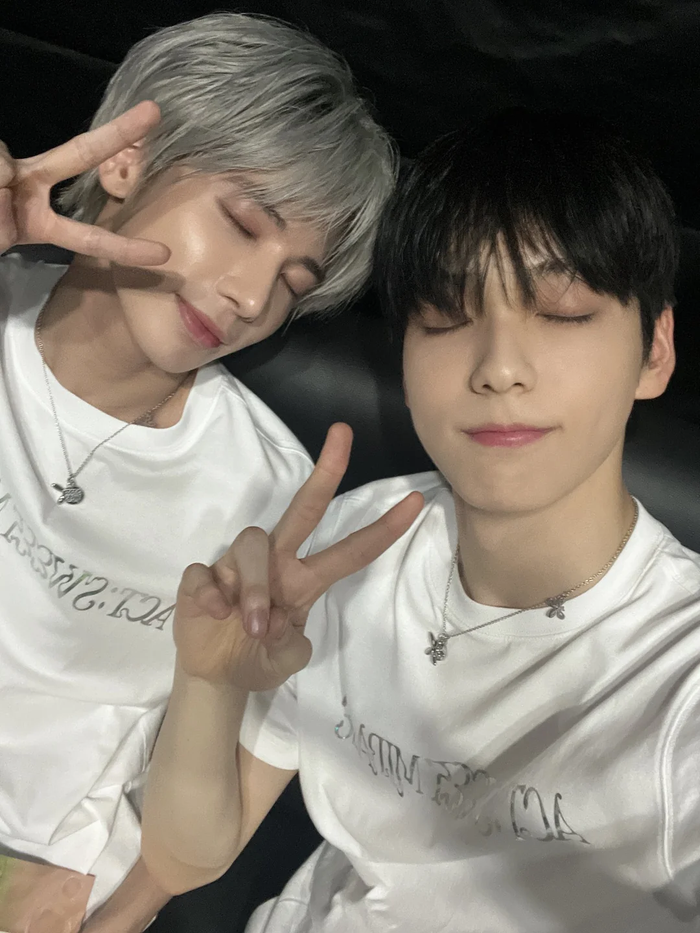 Soobin và Taehyun có mối quan hệ khá thân thiết trong TXT. 