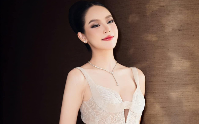 Clip hành động tinh tế của Thanh Thủy khi bị giẫm váy Ảnh 2