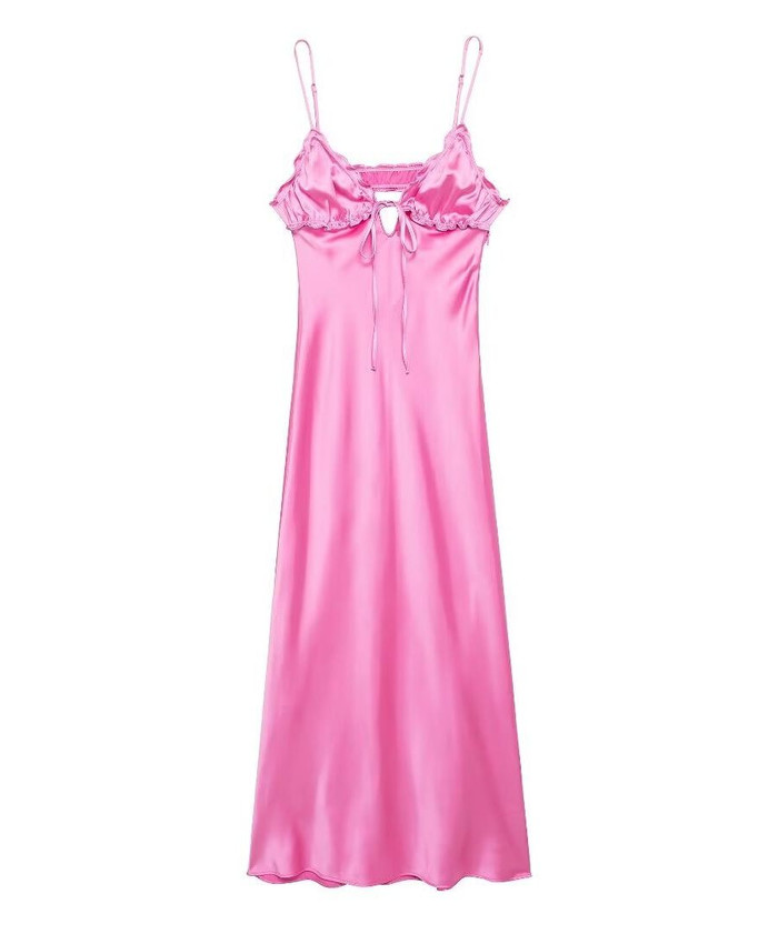 Chiếc váy 500 nghìn đồng khiến Thủy Tiên 'điêu đứng' sau sự kiện. 