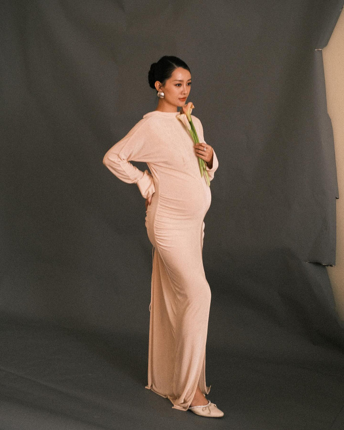 Quỳnh Chi đang mang thai con đầu lòng. Ảnh: FBNV