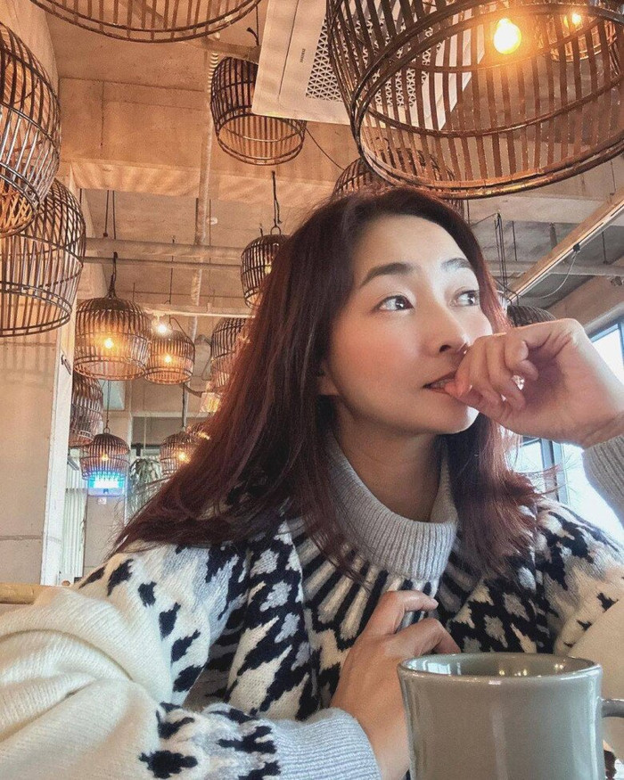 Sau phim Sex Is Zero, Jin Jae Young không có nhiều đột phá trong showbiz.