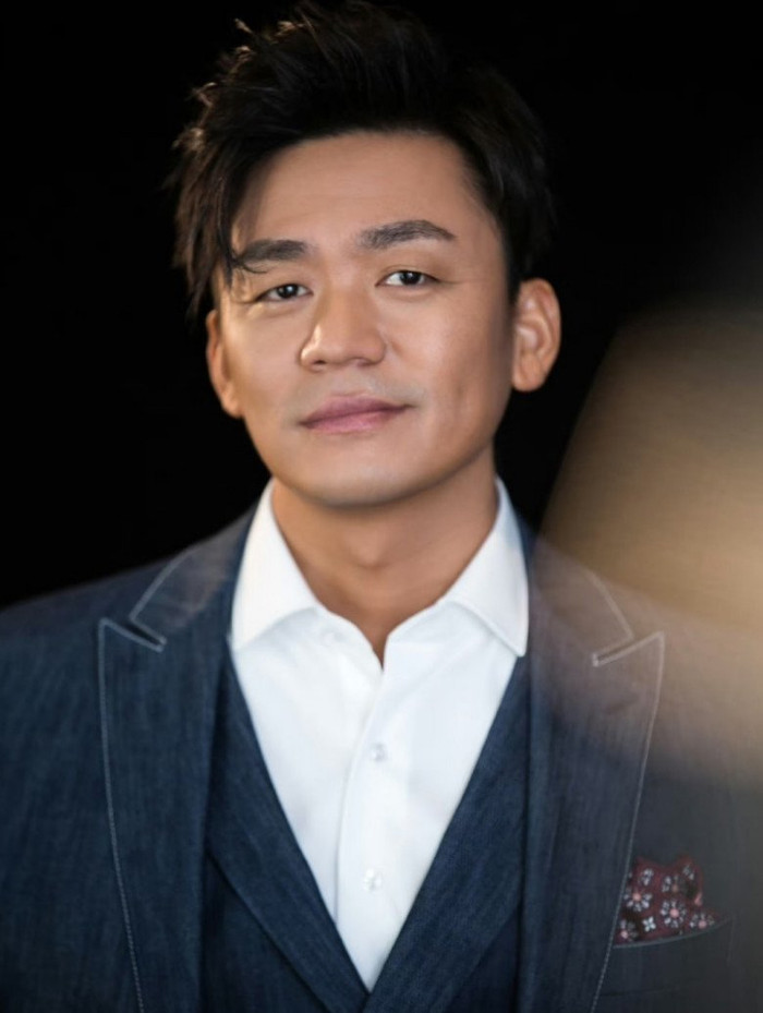 Vương Bảo Cường bị tố phông bạt tiền cho trẻ em khó khăn