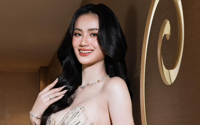 Hoa hậu Ý Nhi khen Thùy Tiên đến mức đứng hình Ảnh 2