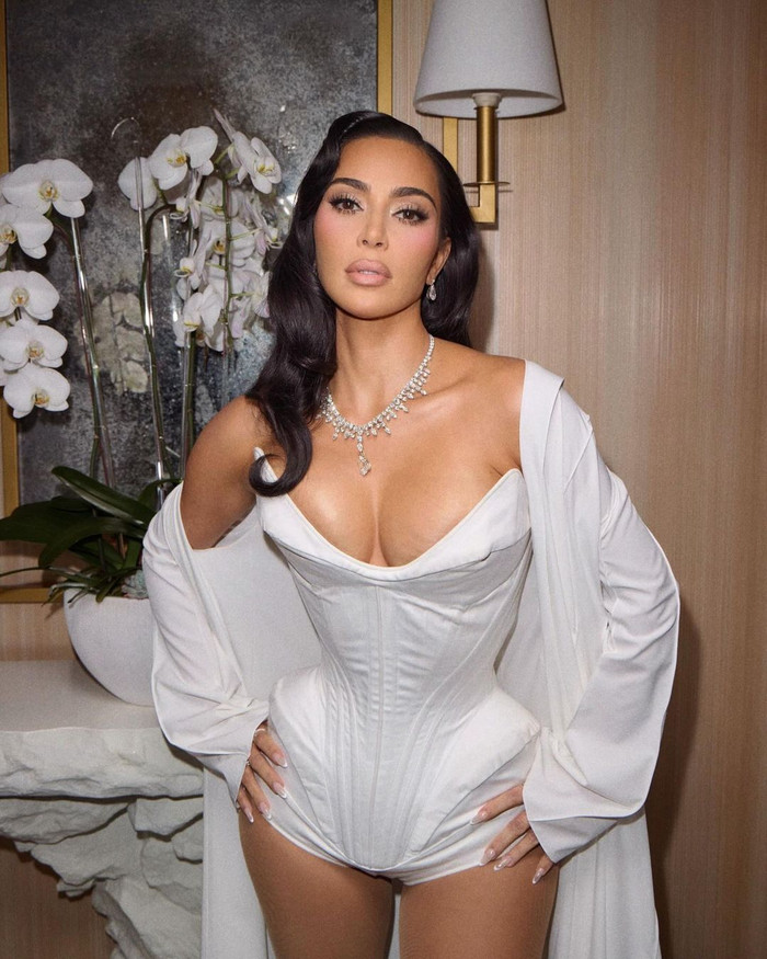 Cái tên Kim Kardashian gắn liền với hàng loạt những thị phi.