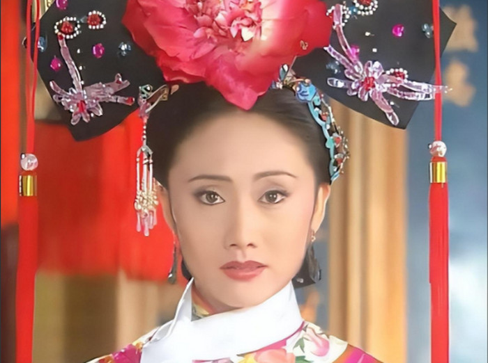 Triệu Lệ Quyên từng phá thai chỉ để quay Hoàn Châu Cách Cách 2 và Phụ Nữ Bắc Kinh.