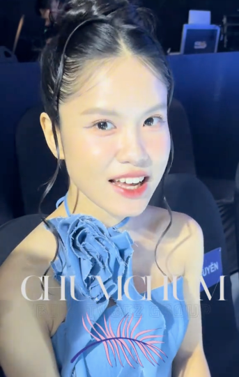 Tizi từ chối nói về chuyện trục trặc tình cảm với Đích Lép