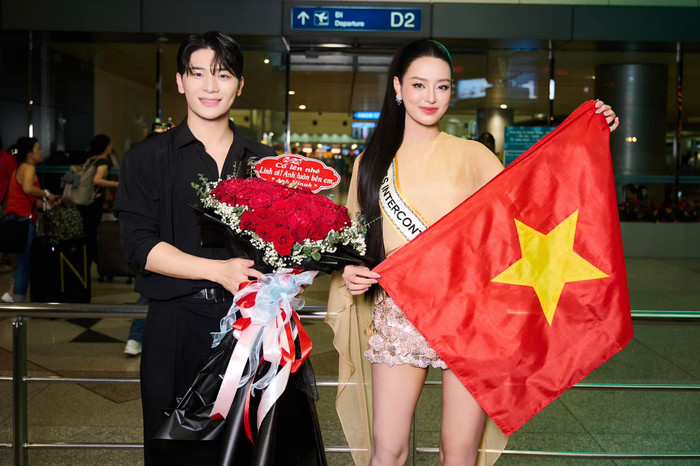 Bước đệm từ Đảo Thiên Đường và couple Bùi Khánh Linh - Minuk phần nào giúp Á hậu Bùi Khánh Linh tăng thêm sức hút lẫn độ nhận diện.