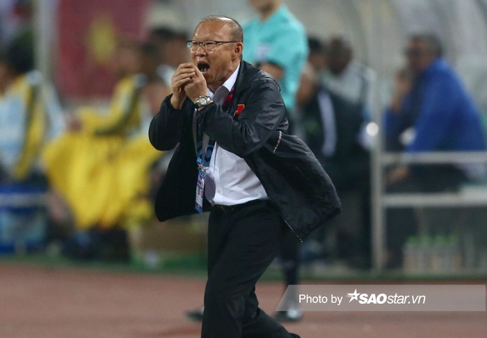 HLV Park Hang Seo lại trở thành tâm điểm khi HLV tuyển Malaysia bất ngờ nói chia tay sau AFF Cup 2024.