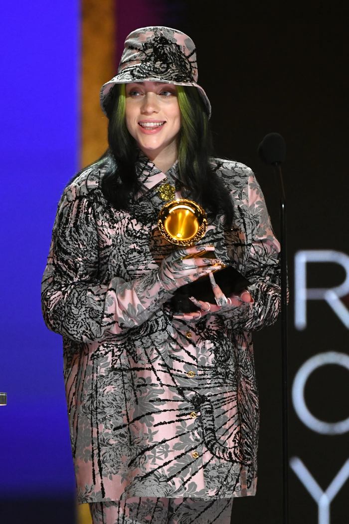 Billie Eilish: 'Rihanna là sự hợp tác hoàn toàn trong mơ của tôi' Ảnh 1