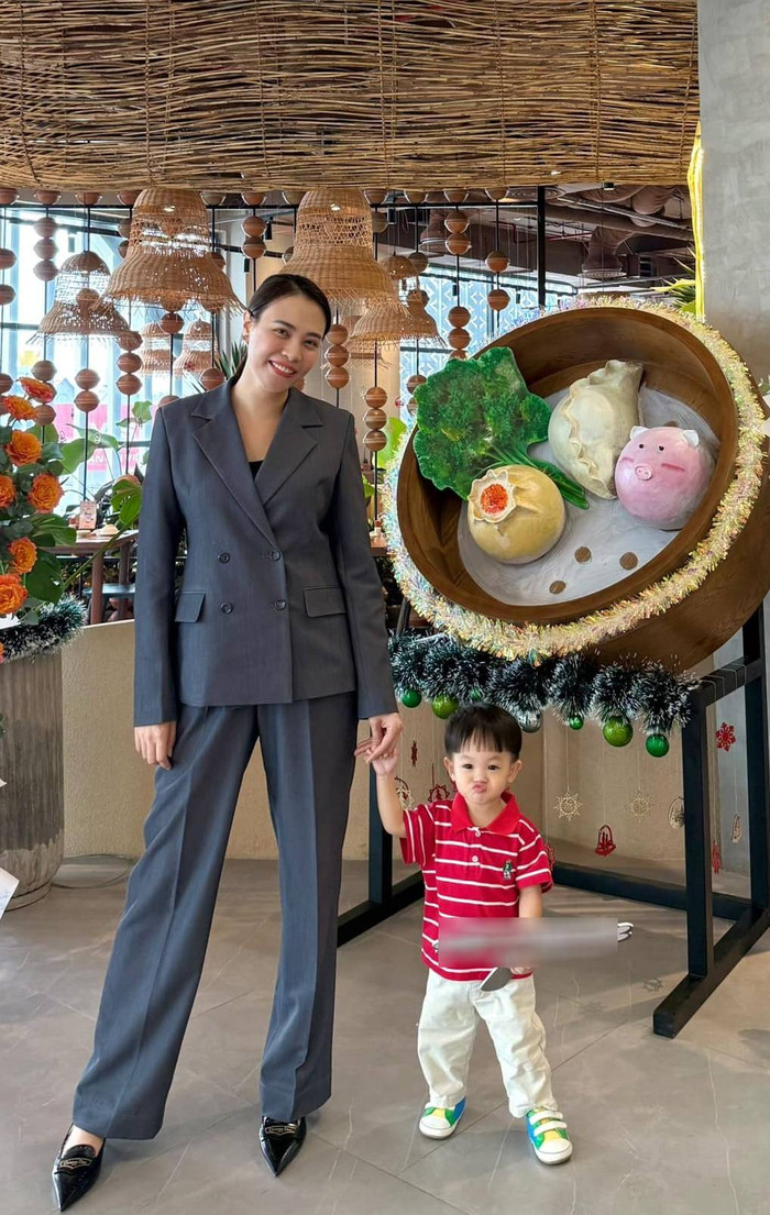 Đàm Thu Trang báo 'tin vui' sau thời gian 'im hơi lặng tiếng'. (Ảnh FBNV)