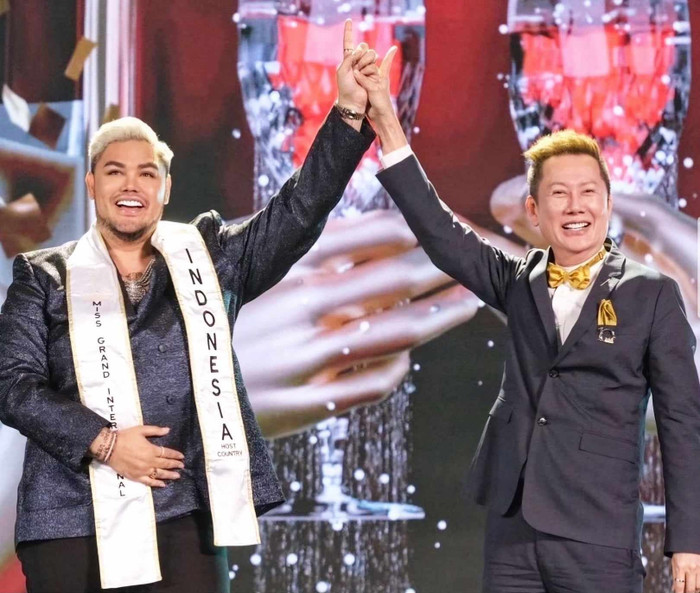 Gần đây là ồn ào cạch mặt giữa ông Nawat và giám đốc quốc gia Indonesia.