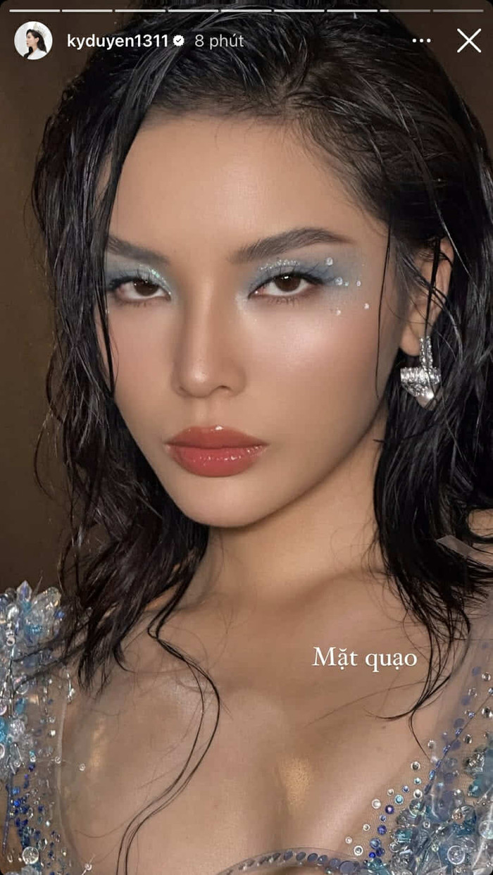 Kỳ Duyên tạo dáng lạnh lùng trước ống kính. Ảnh: Instagram kyduyen1311
