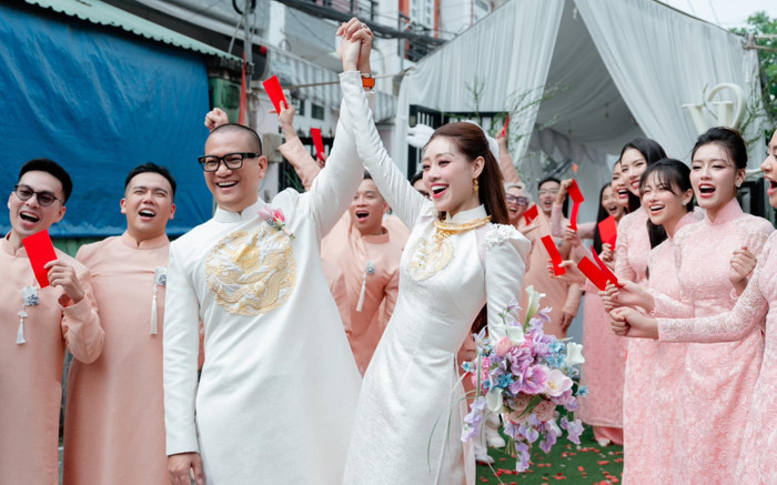 Bộ áo dài đẳng cấp vợ chồng Hoa hậu Khánh Vân trong lễ vu quy Ảnh 2