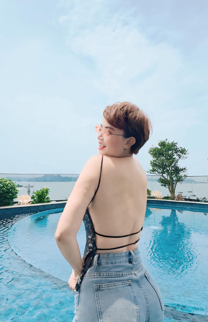 Nữ diễn viên có phong cách thời trang táo bạo. (Ảnh FBNV)