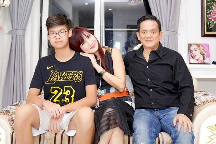 Hiền Mai nay có hôn nhân hạnh phúc bên chồng Việt kiều. (Ảnh FBNV)