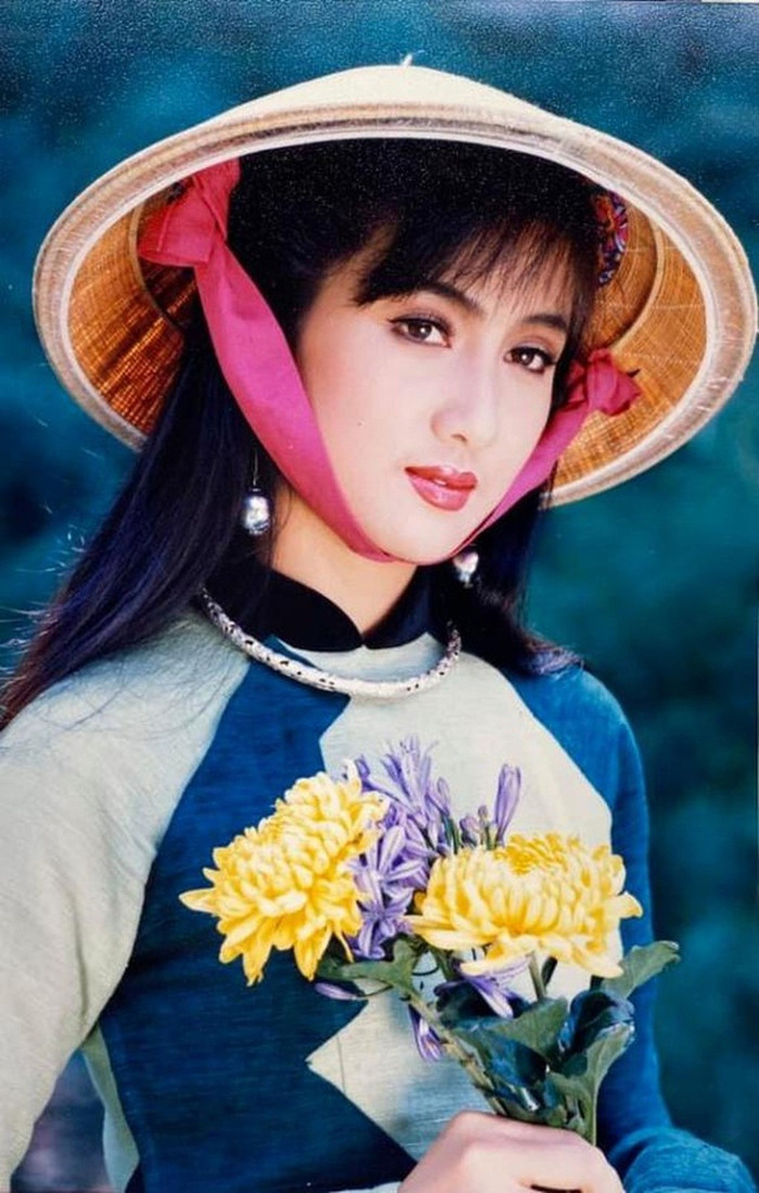 Hiền Mai là một trong những 'nữ hoàng ảnh lịch' thập niên 90. (Ảnh NVCC)