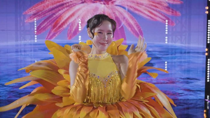 Shinju lựa chọn Hoa đồng tiền để dự thi với chủ đề Cuộc chiến Hoa thần.