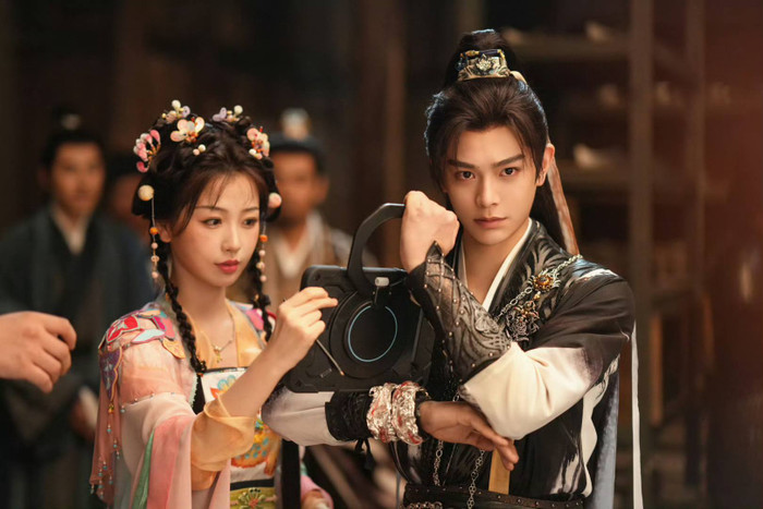 Ngu Thư Hân và Đinh Vũ Hề tái hợp ở Vĩnh Dạ Tinh Hà