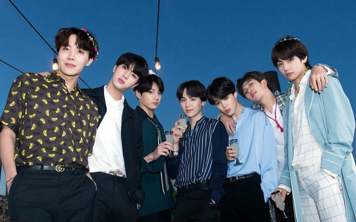 Jin nói về BTS: 'Chúng tôi không phải là bạn bè' Ảnh 2