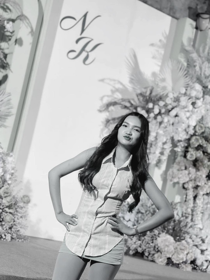 Gần 1 tháng điều trị vì ảnh hưởng sau khi massage, nữ ca sĩ Ping Chayada đã qua đời. 