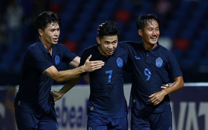 Dàn sao nhập tịch giúp Campuchia suýt đánh bại Malaysia Ảnh 2