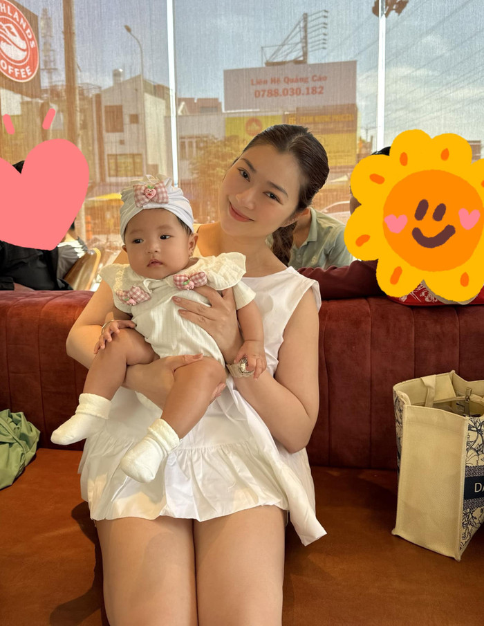 Trộm vía, nhóc tỳ nhà Thanh Trúc cực đáng yêu, kháu khỉnh. Ảnh: FBNV