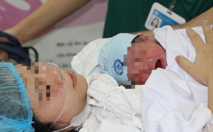 TP.HCM: Phụ nữ sinh đủ 2 con trước 35 tuổi được đề xuất hỗ trợ 3 triệu đồng Ảnh 2