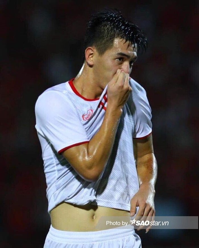 Tuyển Việt Nam rất may mắn khi gặp Lào ở trận mở màn AFF Cup.