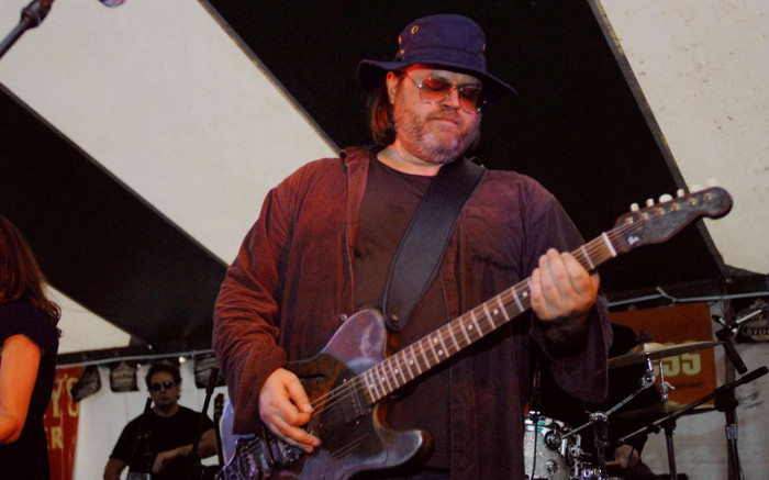 Tình trạng của nam ca sĩ lên cơn đột quỵ khi đang đi lưu diễn Ảnh 2